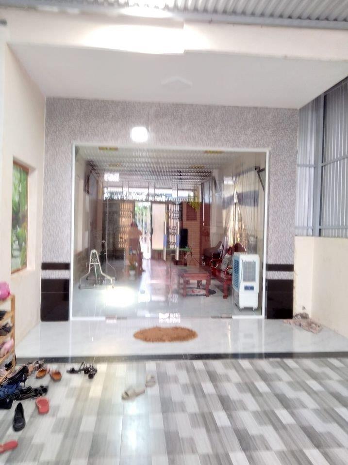 CHÍNH CHỦ bán nhà mặt tiền đường Cao Văn Lầu, P.2 TP Bạc Liêu