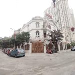  185m2