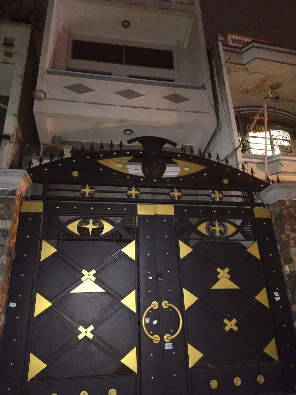 Nhà bán Q11, HXH Lạc long Quân, 10m ra MT, 80m2, 4 tầng, nhỉnh 100tr/m2