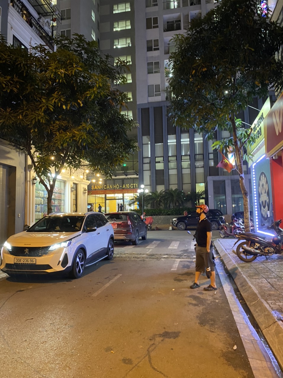 Bán BT-LK khu Nam Trung Yên, Nguyễn Chánh,Cầu Giấy. DT 75m-120m-135m-146m. Giá từ 20tỷ.