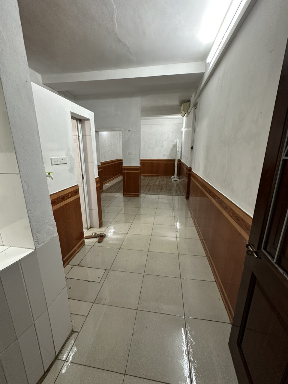 cho thuê căn hộ phố Vọng Hà, Hoàn Kiếm 30m2 * full nội thất