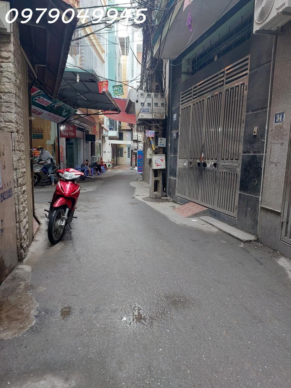 BÁN ĐẤT sau HỒ TÙNG MẬU 50M2, MT 6M, Ô TÔ TRÁNH, NGÕ THÔNG, GIÁ 6 TỶ HƠN