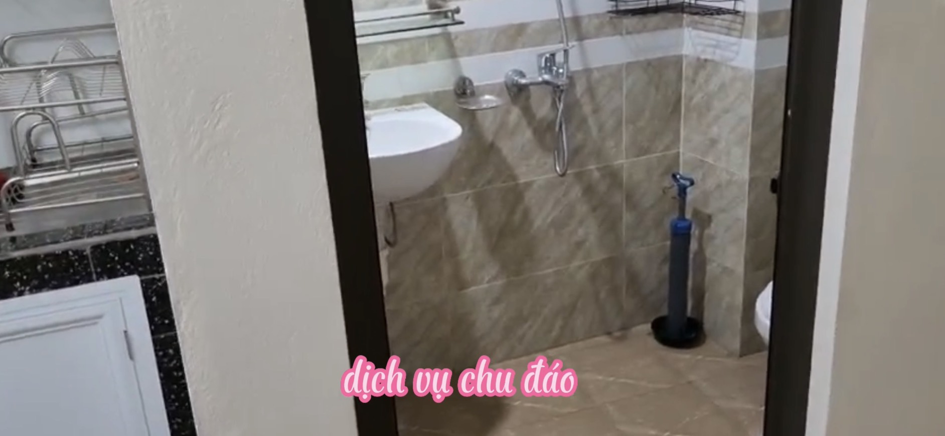 Cho Thuê nhà chỉ 3,5tr 35m2 đẹp thoáng có ban công gác xép đầy đủ tiện nghi full đồ tại KIM GIANG