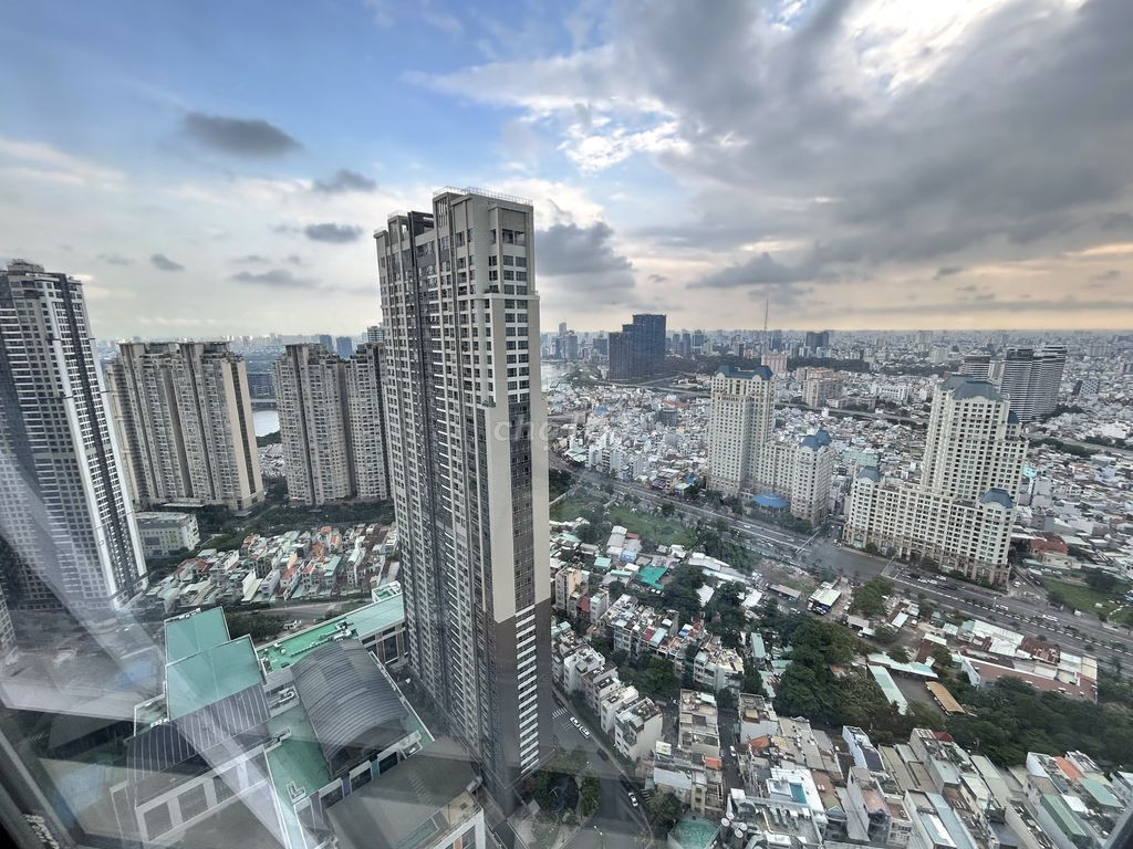 CHO THUÊ CĂN HỘ CAO CẤP KHU LANDMARK2 - VINHOMES TÂN CẢNG - HCM