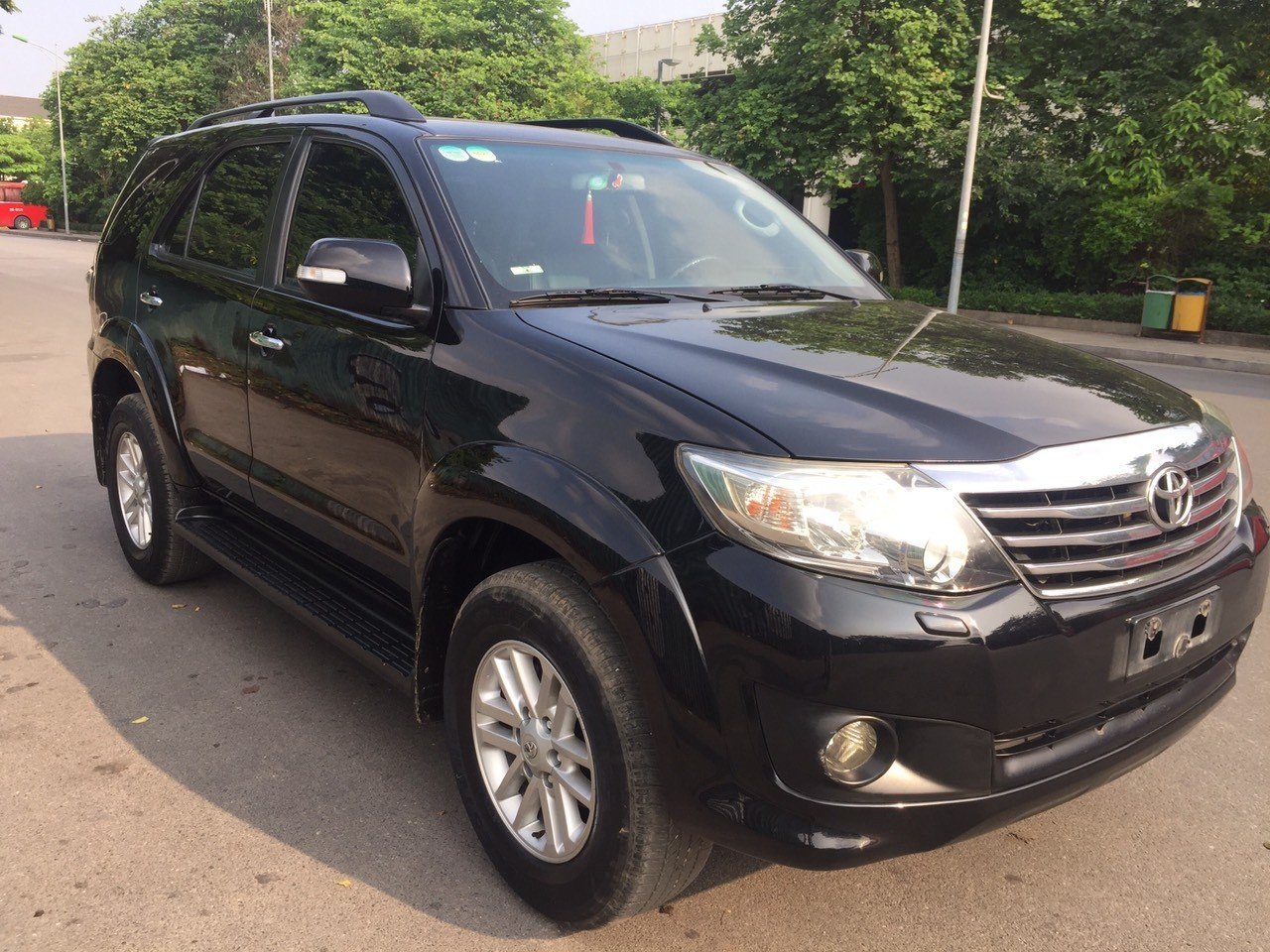 Cần bán xe Toyota Fortuner 2014 tại 222 Cổ Linh, Long Biên, Hà Nội