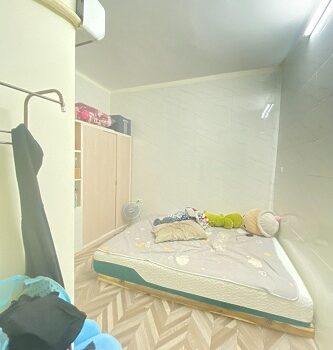 Bán nhà sổ đỏ chính chủ 5 tầng phố Hồng Mai, trung tâm quận Hai Bà Trưng, thông các phố Bạch Mai, Thanh Nhàn.