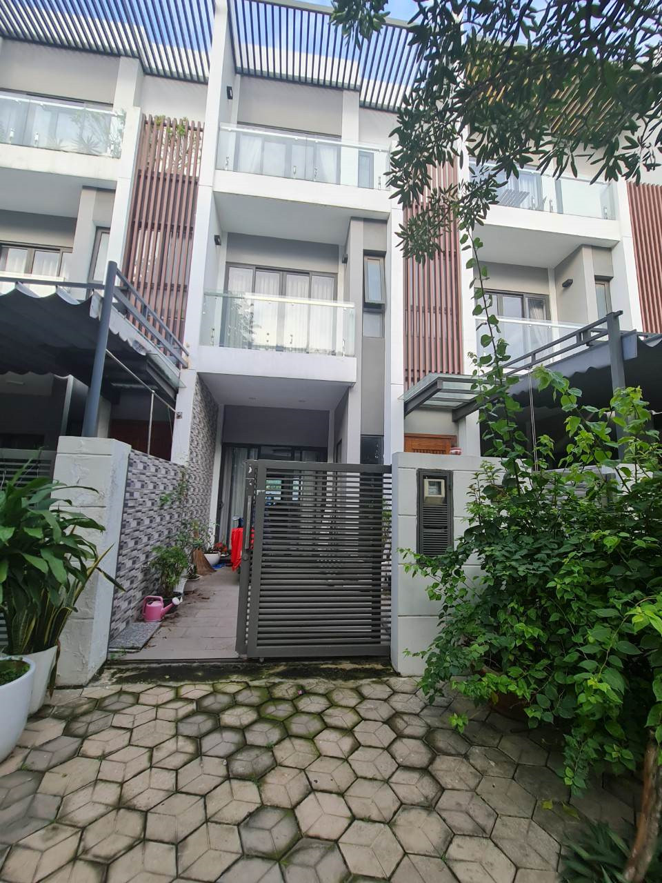 Nhà Phố Liền Kề 4 Tầng Khu Compound Dự Án Novaland Long Thạnh Mỹ ,Q9, Chỉ 6.5 Tỷ