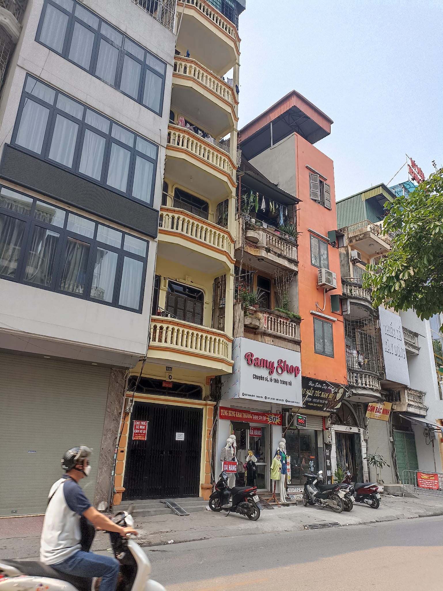 MẶT PHỐ HAI BÀ TRƯNG 38M2 - 7,5 TỶ - RẺ NHẤT QUẬN - 2 THOÁNG TRƯỚC SAU KINH DOANH BẤT CHẤP LOẠI HÌNH