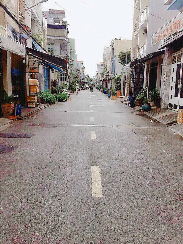 Bán nhà đường Mã Lò, Bình Tân, 4x15m, 3 tầng, hẻm xe hơi thảm nhựa, giá rẻ