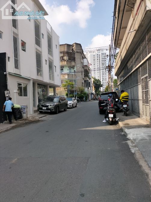 Chính chủ bán nhà MT Đường Đặng Dung, P.Tân Định, Q.1, dt 4.57x27.5m, nh 4.58m2, 1L, 50.4T