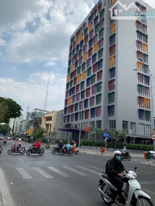 75m2