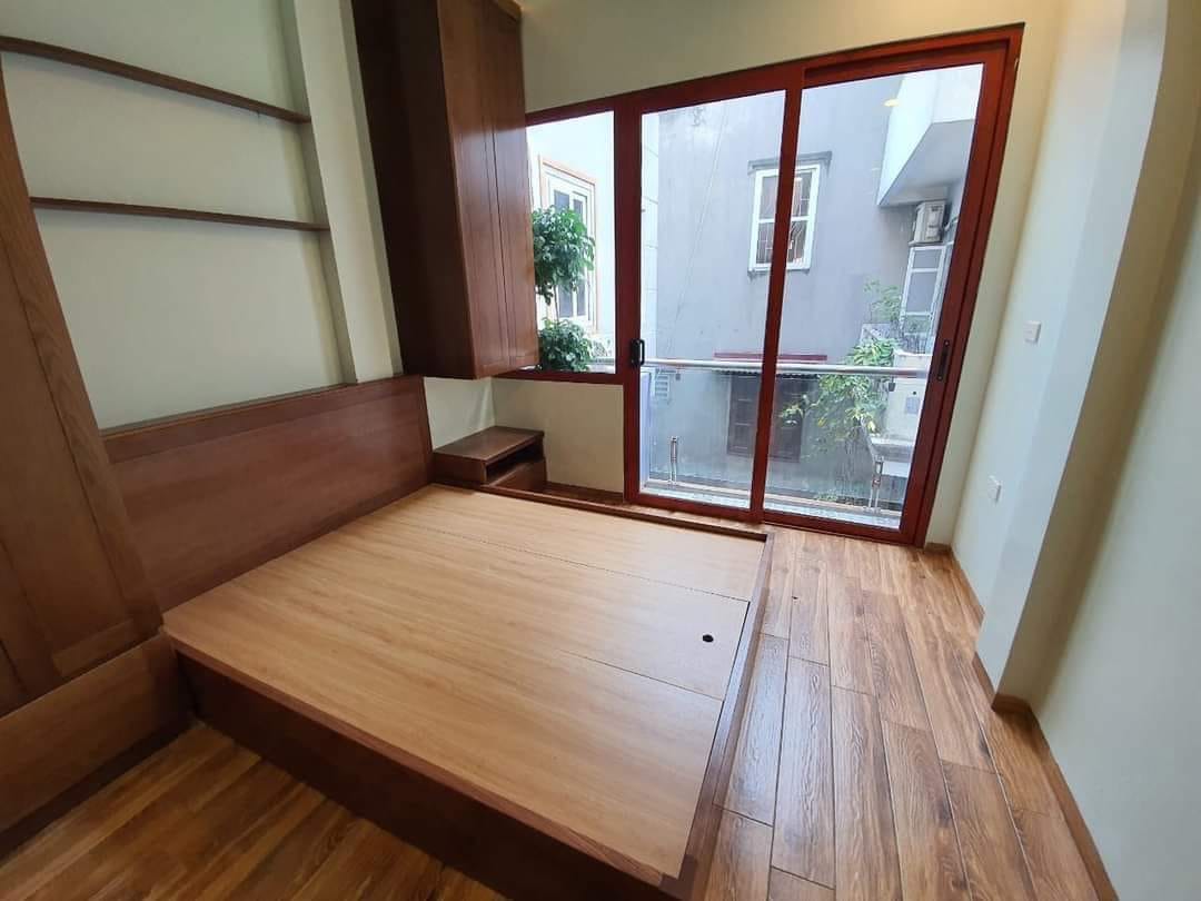 Bán ngôi nhà 64m2 phố An Dương, Tây Hồ Gara Ô tô tránh Dân xây 5 ngủ 7.7 Tỷ