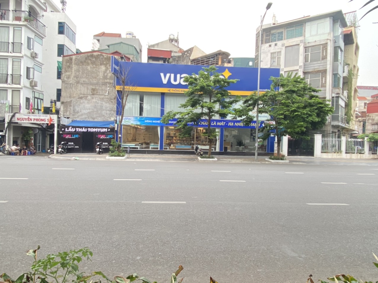 MẶT PHỐ ĐẠI LA MẶT TIỀN KINH DOANH 17m -161m2 giá 17 tỷ - VỈA HÈ ĐÁ BÓNG - SIÊU LỢI NHUẬN