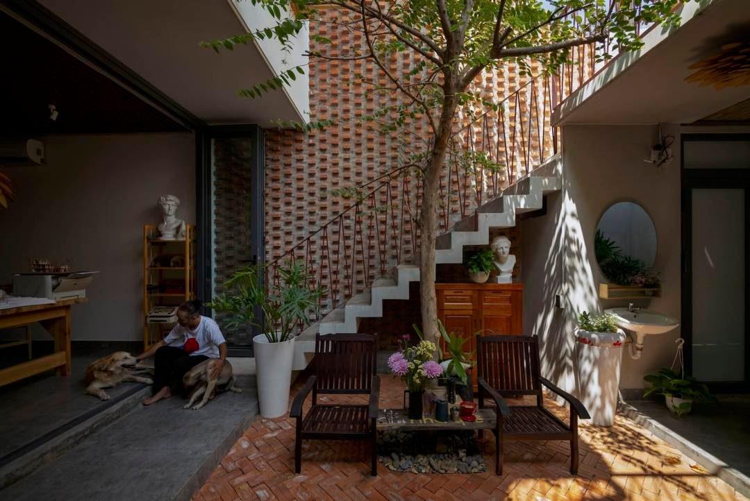 Cho thuê khách sạn siêu sang Nguyễn Siêu, Bến Nghé Quận 1. Phố người nhật