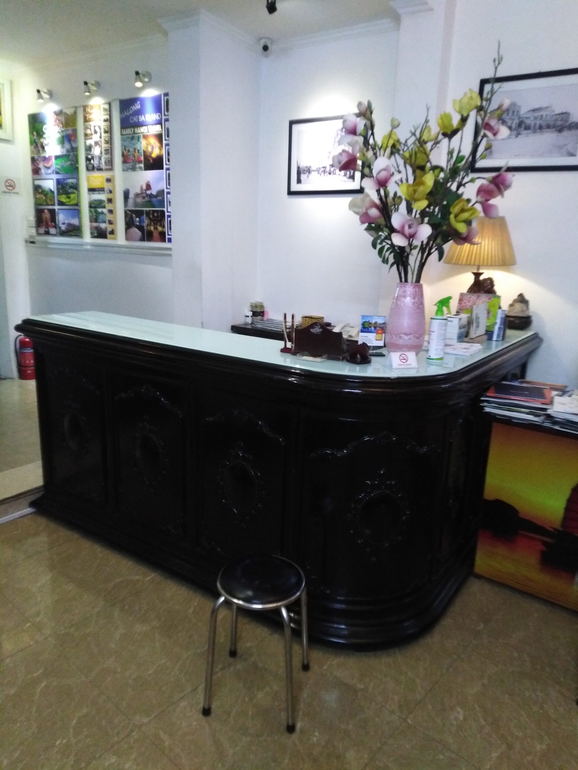 BÁN NHÀ MẶT PHỐ HÀNG HÀNH, Hoàn Kiếm, oto, KD, vỉa hè rộng, 60m2, 69.9 tỷ, hung1st