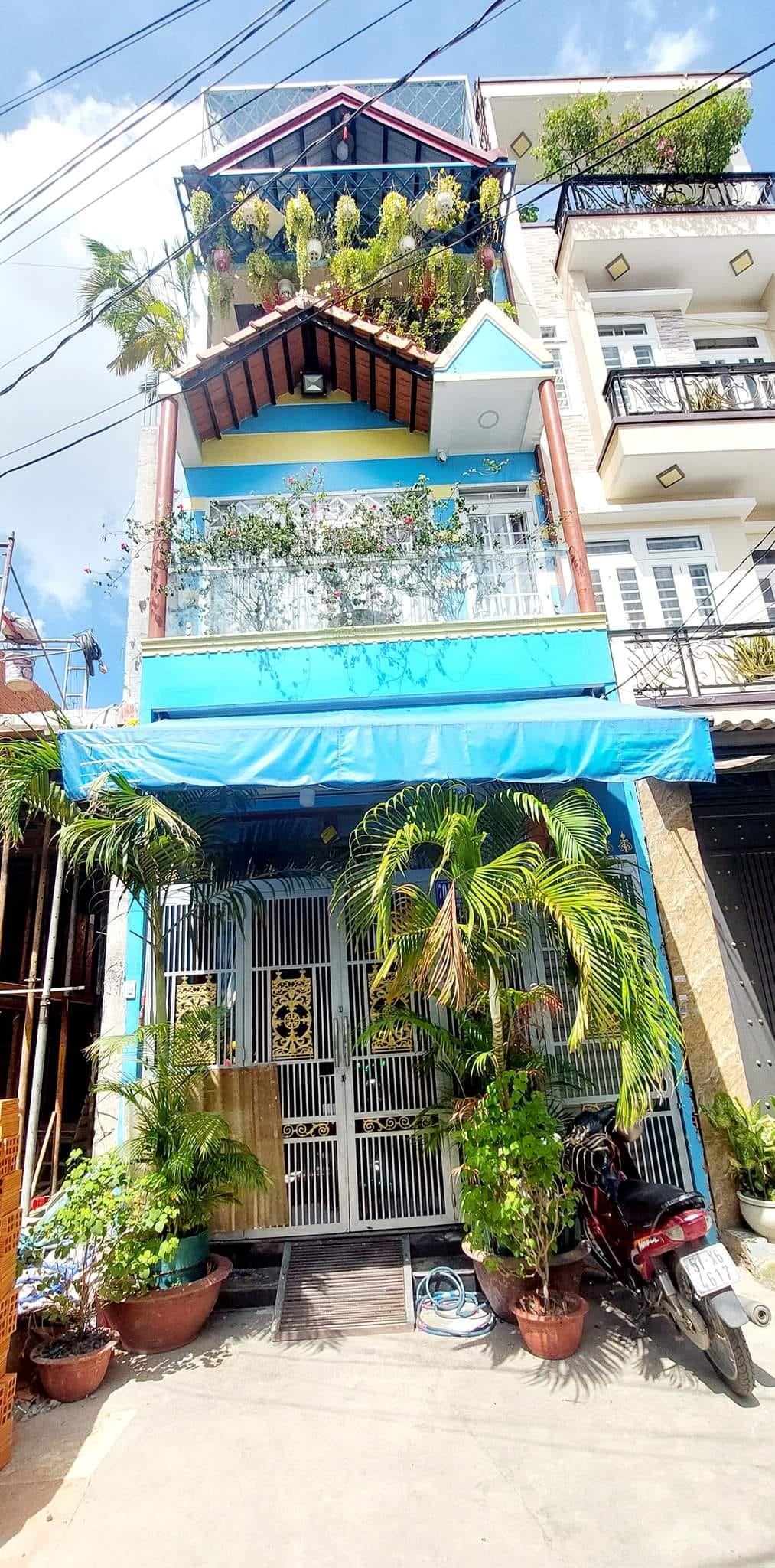 NHÀ 4 TẦNG MỚI ĐẸP - 96M2 - HẺM 704/ HƯƠNG LỘ 2 - BÌNH TÂN - HXH 6M - GIÁ 5,95 TỶ