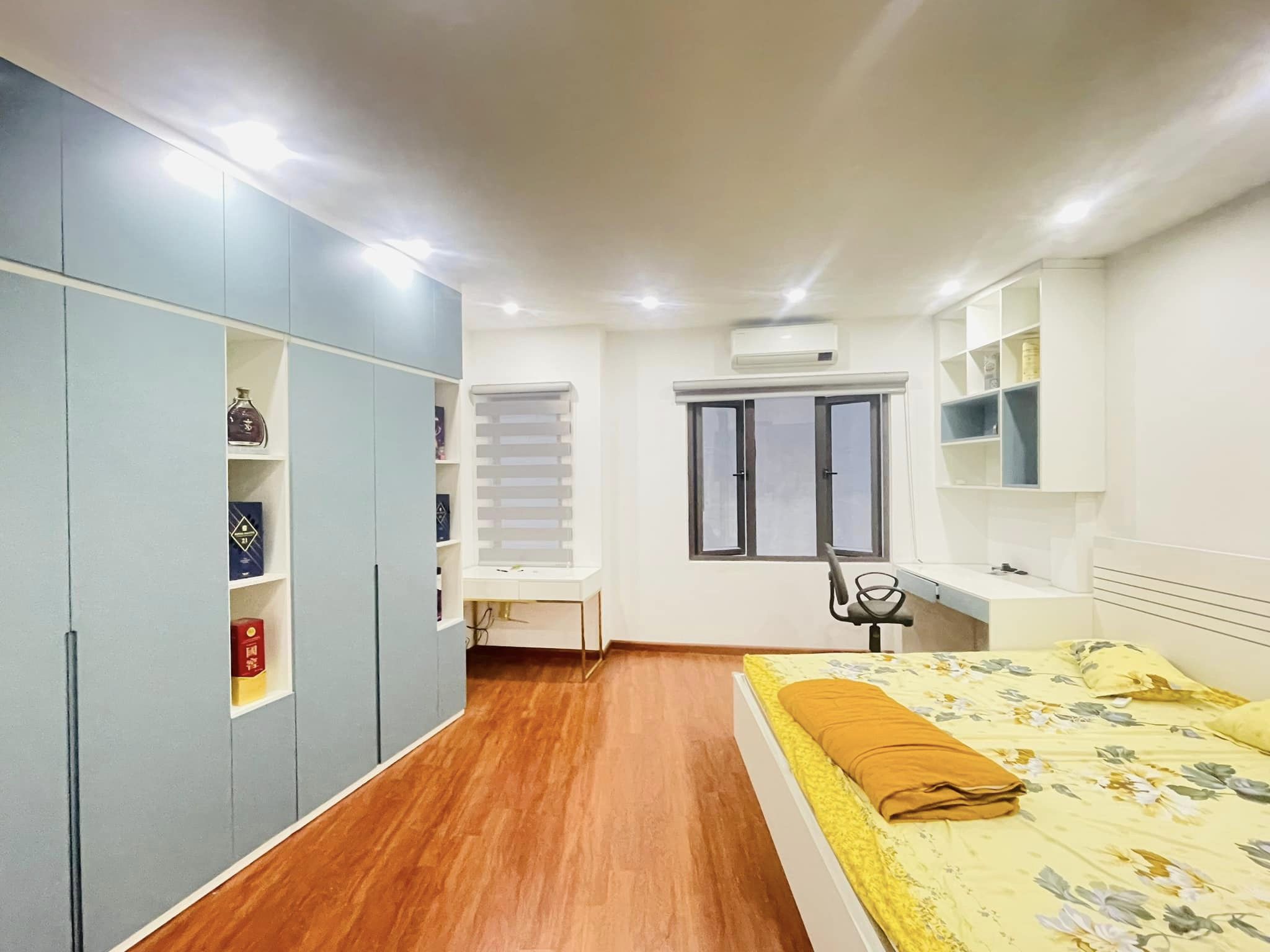 Bán nhà Trần Khát Chân Hai Bà Trưng Giá 4.15 tỷ +DT: 33m2 x 5 tầng