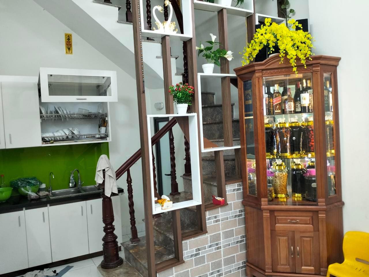 BÁN NHÀ LĨNH NAM - ÔTÔ ĐỖ CỔNG NGÀY ĐÊM – LÔ GÓC 3 THOÁNG - SỔ RIÊNG 23m4T 2.5 tỷ