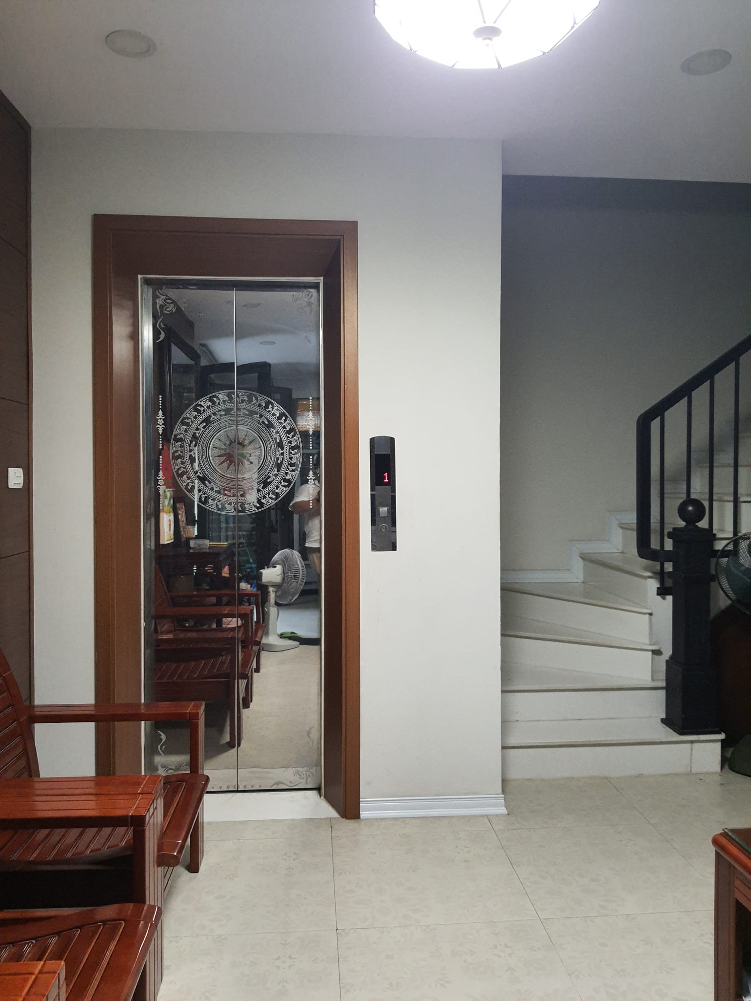 Bán nhà cực đẹp lô góc hai mặt ô tô tránh ngay sát Hồ Ba Mẫu, Đống Đa 50m 16 tỷ