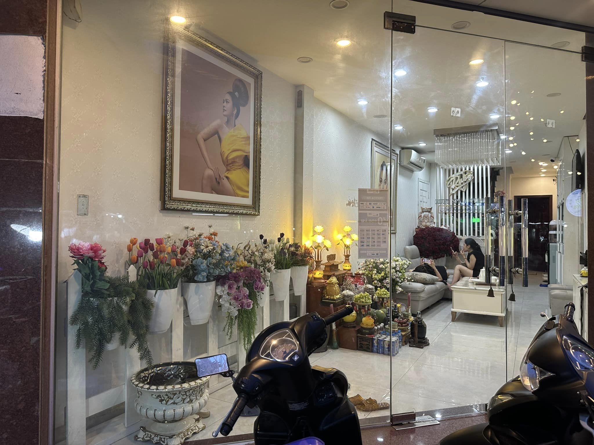 Siêu Hiếm! Bán Nhà Mặt Phố Thanh Nhàn – Nhà Mới – Mặt Tiền Rộng – DT 45m2*5 Tầng – 16,5 Tỷ