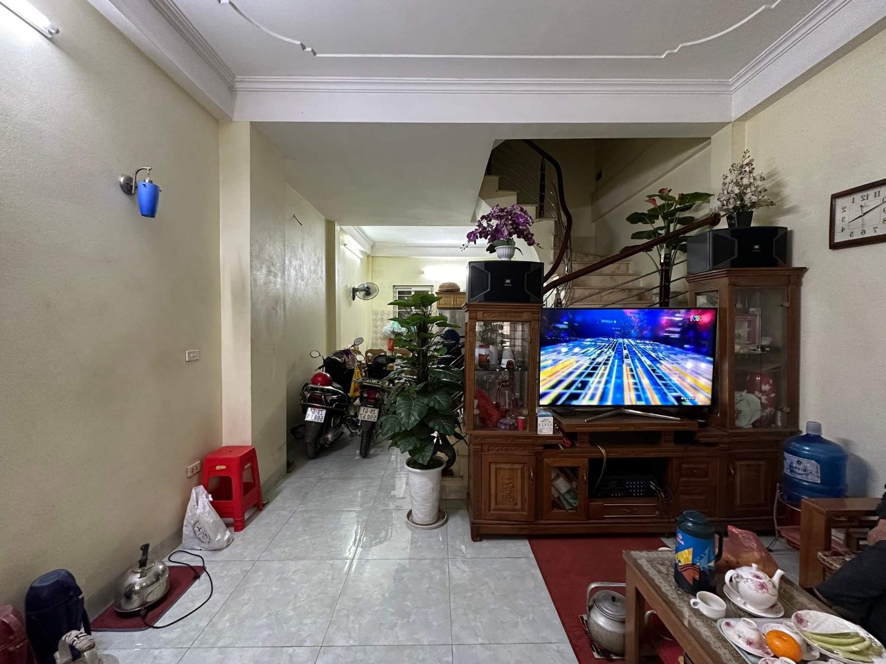 BÁN NHÀ PHỐ NGUYỄN THÁI HỌC, Ô TÔ ĐỖ CỬA, NHÀ ĐẸP, Ở NGAY DIỆN TÍCH 38M CHỈ 4,5 TỶ