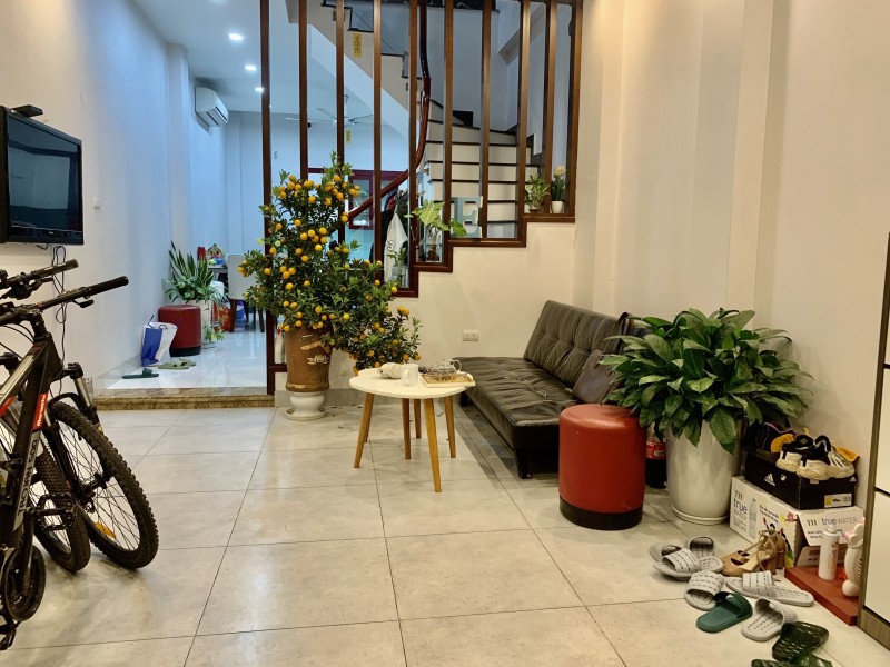 SIÊU HIẾM- SIÊU ĐẸP- HƠN 7 TỶ SỠ HỮU NHÀ PHỐ LÂM HẠ- KHU VIP LONG BIÊN.