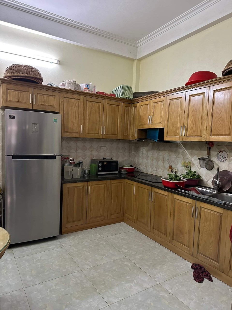 CHUYỂN CHỖ LÀM CẦN BÁN NHANH CĂN NHÀ ĐANG Ở PHỐ TÔ HIẾN THÀNH, DT 36M CHỈ 3,4 TỶ.