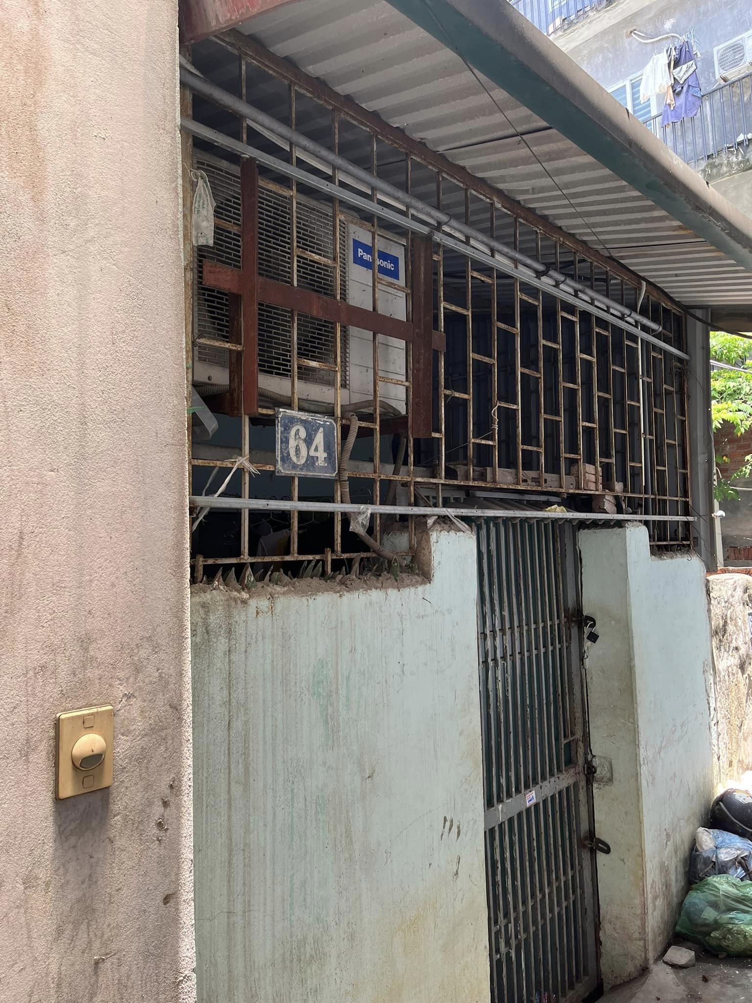 bán gấp mảnh đất 30m2 phố Trần Bình, Cầu Giấy - ngay cạnh ĐH Thương Mại