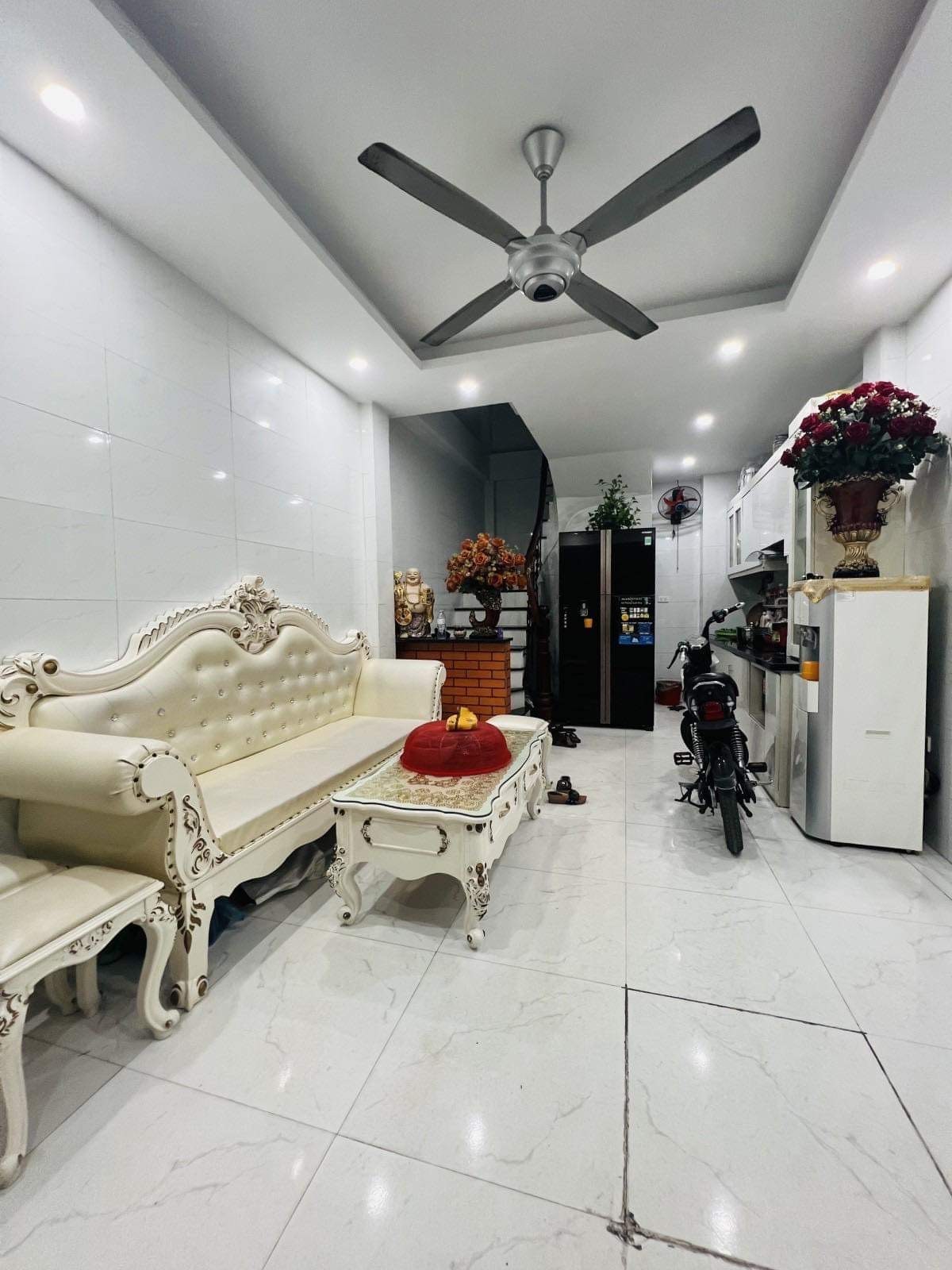 BÁN NHÀ NGUYỄN LƯƠNG BẰNG, 45m2x 5T, MT6.5m, Ô TÔ ĐỖ CỬA, LÔ GÓC, KINH DOANH, CHỈ NHỈNH 4 TỶ.