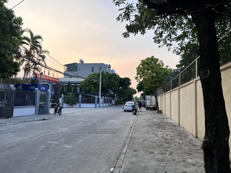 LÔ ĐẤT NGỌC THỤY, NGÕ RỘNG ĐẸP HƠN PHỐ, TIỆN ÍCH, DÂN TRÍ ĐỈNH CAO