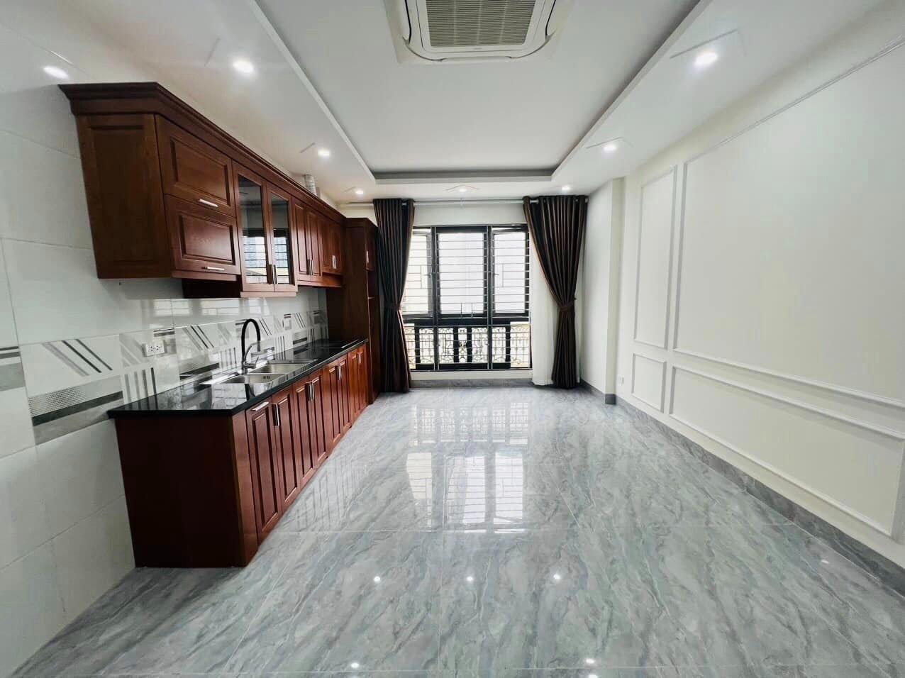 BÁN NHÀ 63 MỄ TRÌ HẠ - PHÂN LÔ - Ô TÔ - THANG MÁY: 50M2, 7.5 TẦNG, 11.8 TỶ