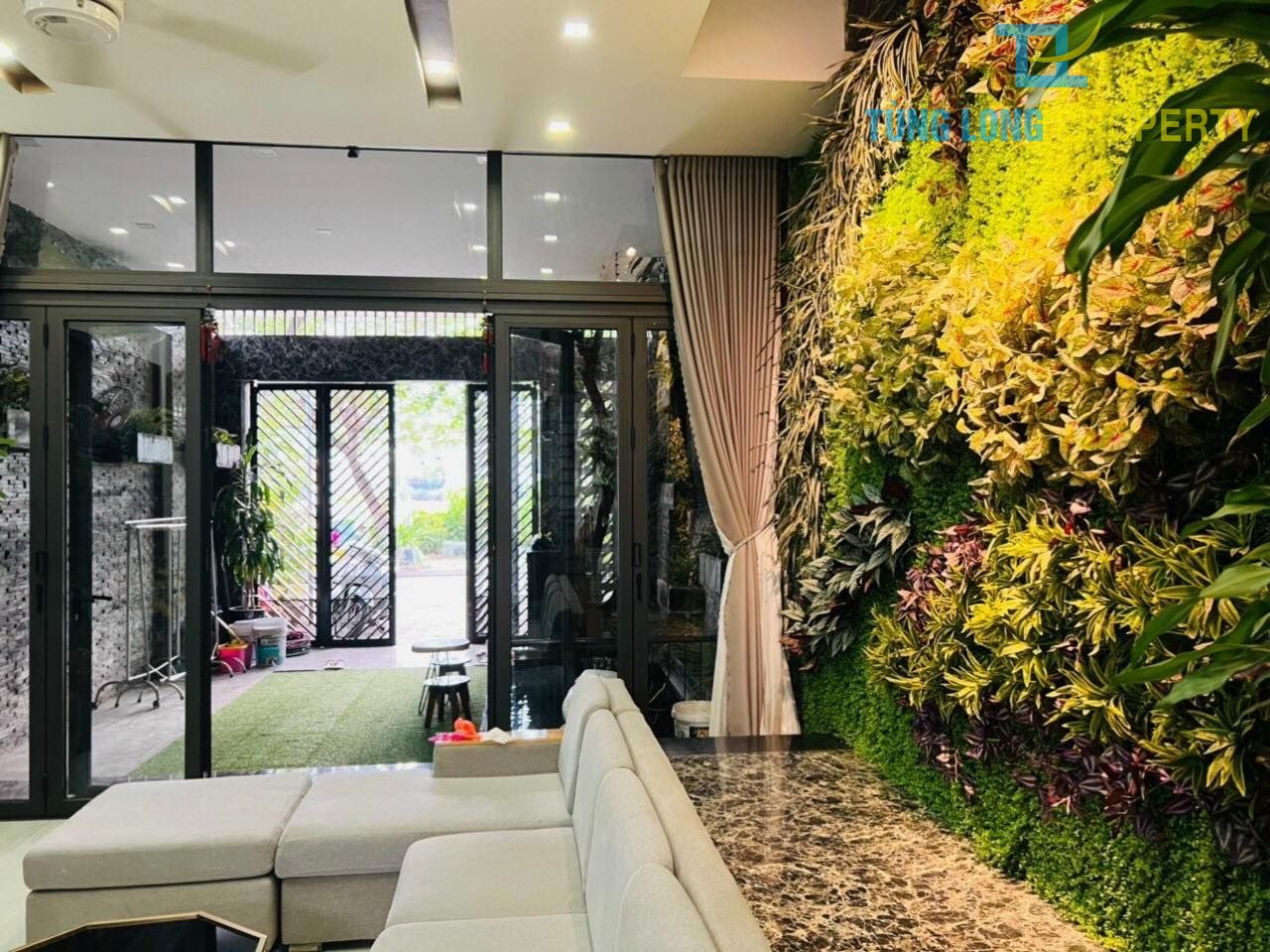 Bán căn nhà đẹp 3 tầng mặt tiền đường 7m5 trung tâm quận Thanh Khê Đà Nẵng