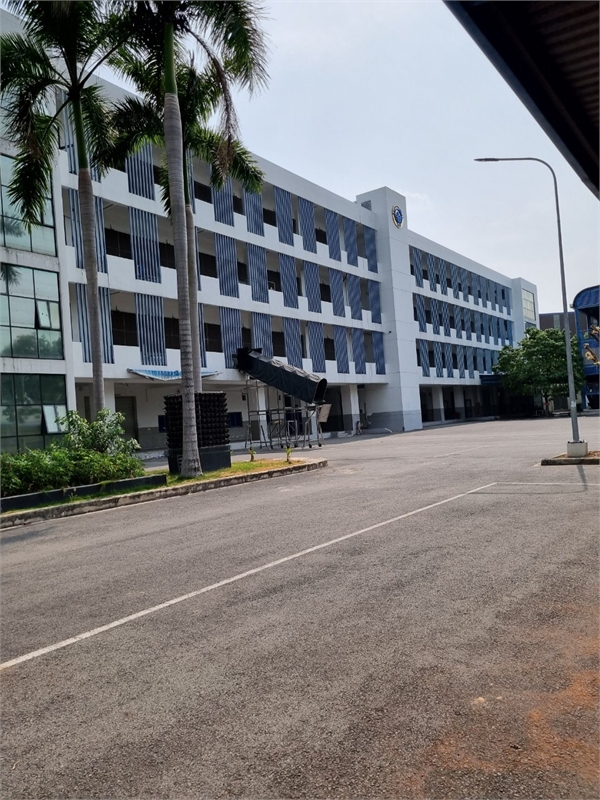 chuyển nhượng cty gia công may mặc. Khu Công Nghiệp Sóng Thần, Bình Dương.