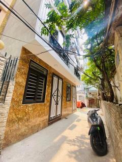 Bán nhà đẹp ở luôn phố Khương Đình 40m*5 tầng, ô tô, kinh doanh nhỉnh 5 tỷ Thanh Xuân.