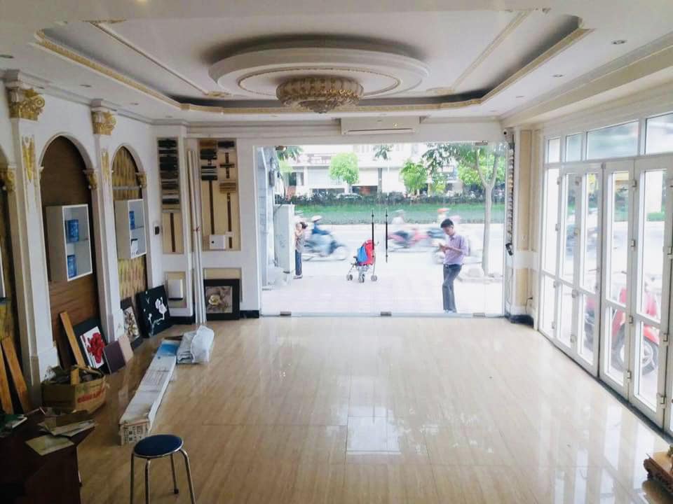 MẶT PHỐ NGUYỄN XIỂN SẦM UẤT 60m2 - 8 tỷ- LÔ GÓC 2 MẶT TIỀN TRUNG TÂM THANH XUÂN