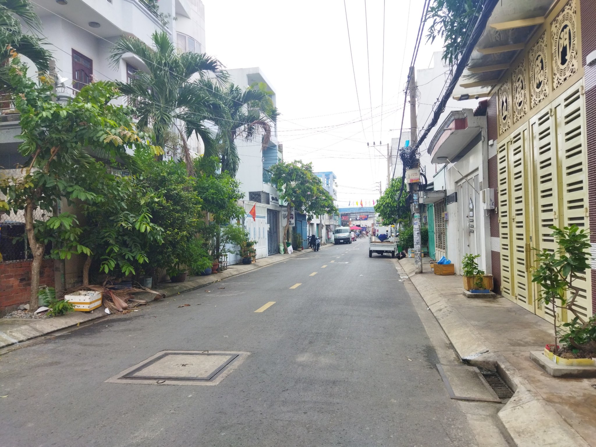 Bán nhà đường Lê Văn Quới, Bình Tân, 64m2, Hẻm nhựa 8m thông, giá rẻ