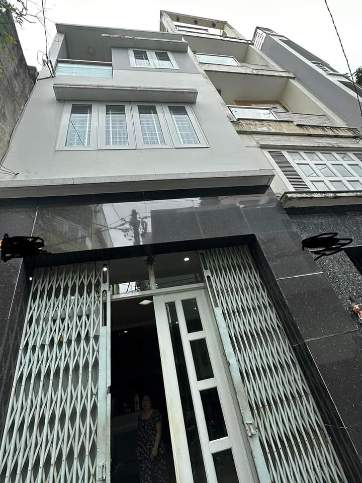 BÁN NHÀ - QUẬN 11 - ĐƯỜNG 3/2 - HXH THÔNG - 39M2 - 3 TẦNG - VỊ TRÍ CỰC ĐẸP - 6,15 TỶ