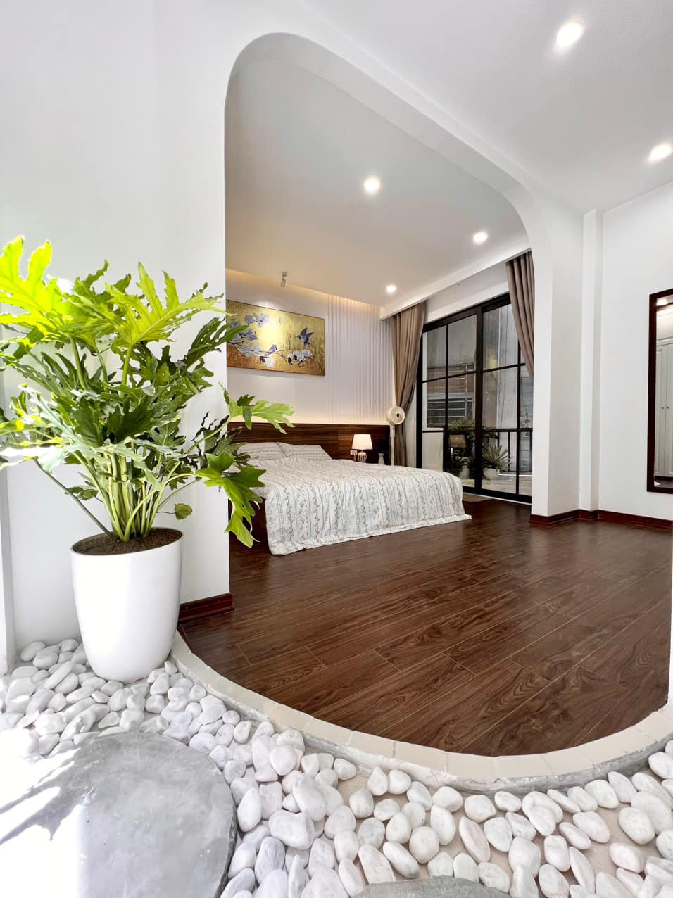 Bán nhà phố Bạch Mai, gần ô tô, nhà đẹp ở ngay 4 tầng 42 m2 giá 5.45 tỷ