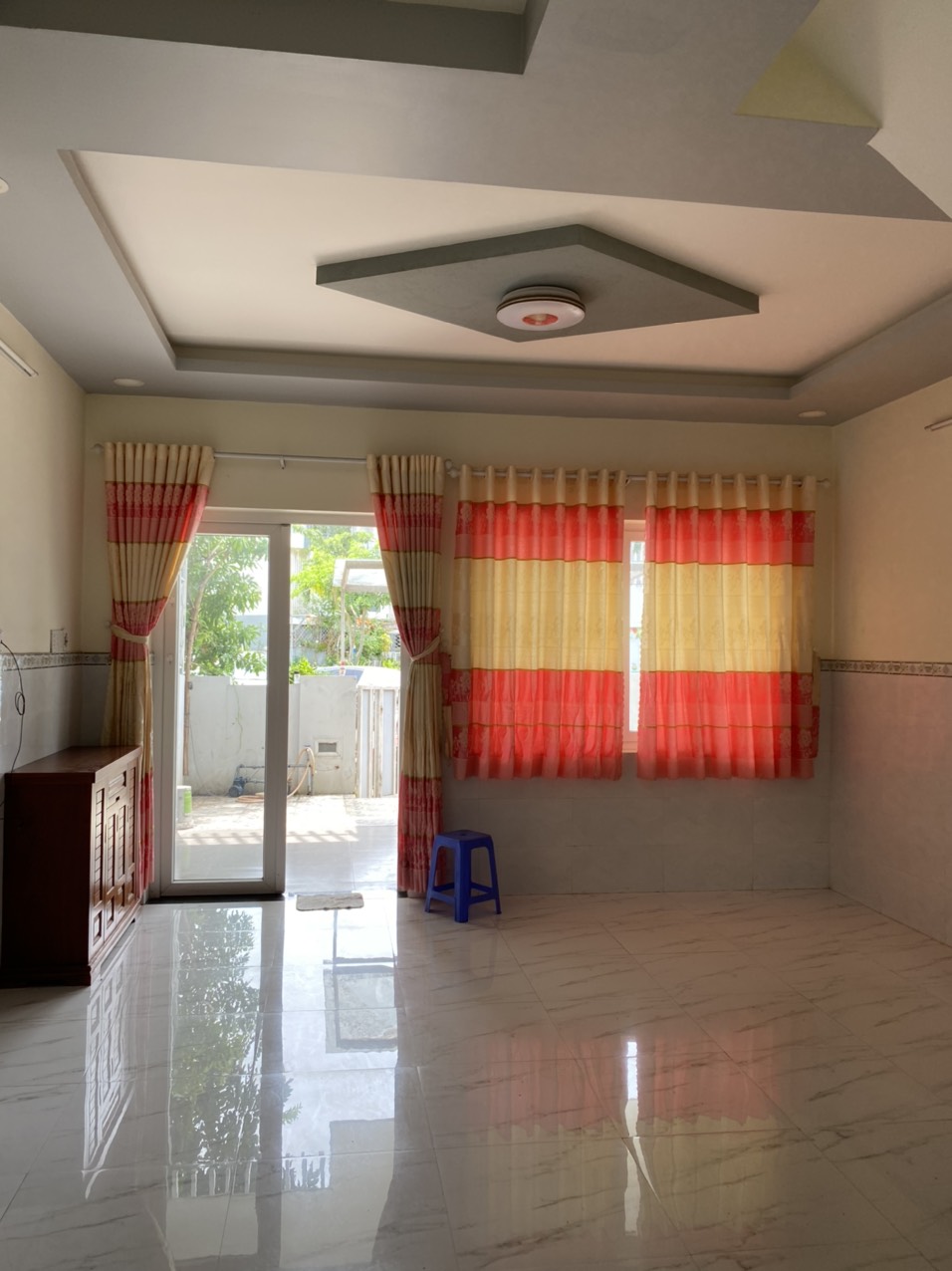 TIẾP TỤC CHO THUÊ NHÀ NGUYÊN CĂN KHU KHANG ĐIỀN, QUẬN 9, FULL NỘI THẤT, FULL TIỆN ÍCH