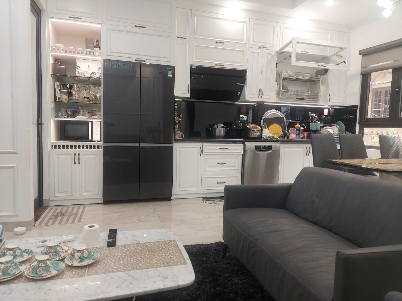 Mặt phố - Lô góc – Ô tô tránh – Nhà mới đẹp – 5 tầng thang máy – Kim Hoa – Đống Đa