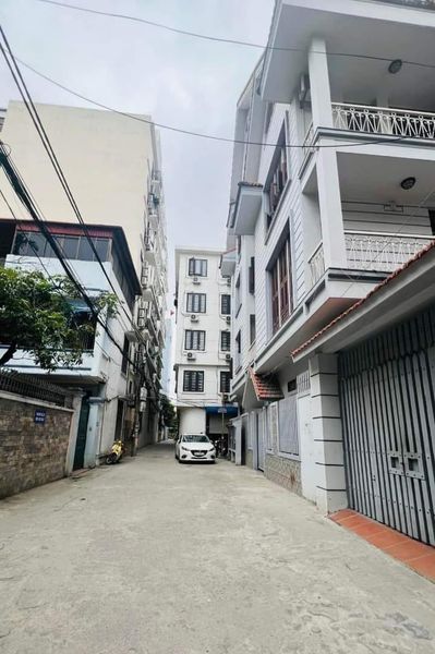 PHÂN LÔ VIP QUÂN ĐỘI CẦU GIẤY -7 TẦNG THANG MÁY- Ô TÔ ĐỖ CỬA CHẠY VÒNG QUANH - KINH DOANH VĂN PHÒNG 6.8 TỶ