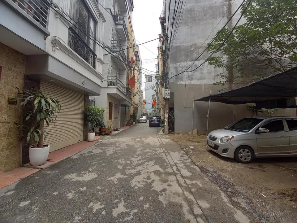 Bán Mảnh Đất Phường Phúc Lợi, Ôtô Đỗ Cửa, 10m Ôtô Tránh, 75m2, MT 4m, Nhỉnh 2,9 Tỷ.