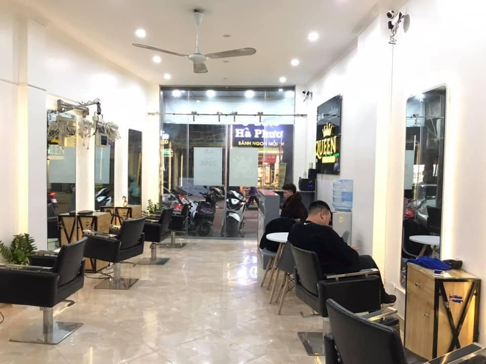 HIẾM!!! Nhà Mặt Phố Hoa Lâm, Ngay Ngã 3 Vị Trí Đẹp, 40m2, 3 Tầng, MT 4m, Gía 6 Tỷ.