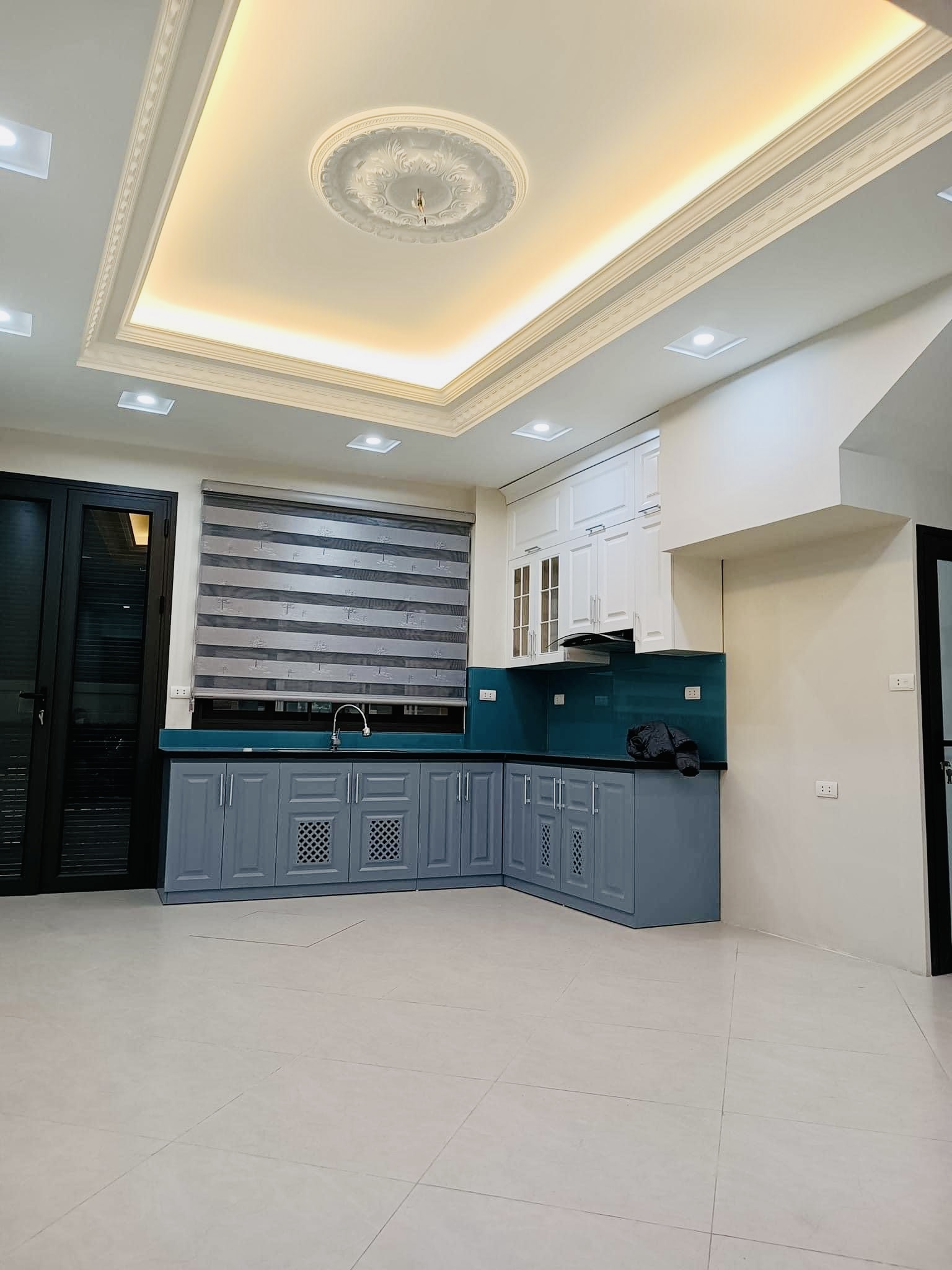 SIÊU PHẨM PHAN ĐÌNH GIÓT QUẬN THANH XUÂN - 45M 4 TẦNG MT 4.3M - OTO ĐỖ CỬA 1 NHÀ RA OTO TRÁNH 2 MẶT NGÕ NHÀ ĐẸP NỘI THẤT XỊN