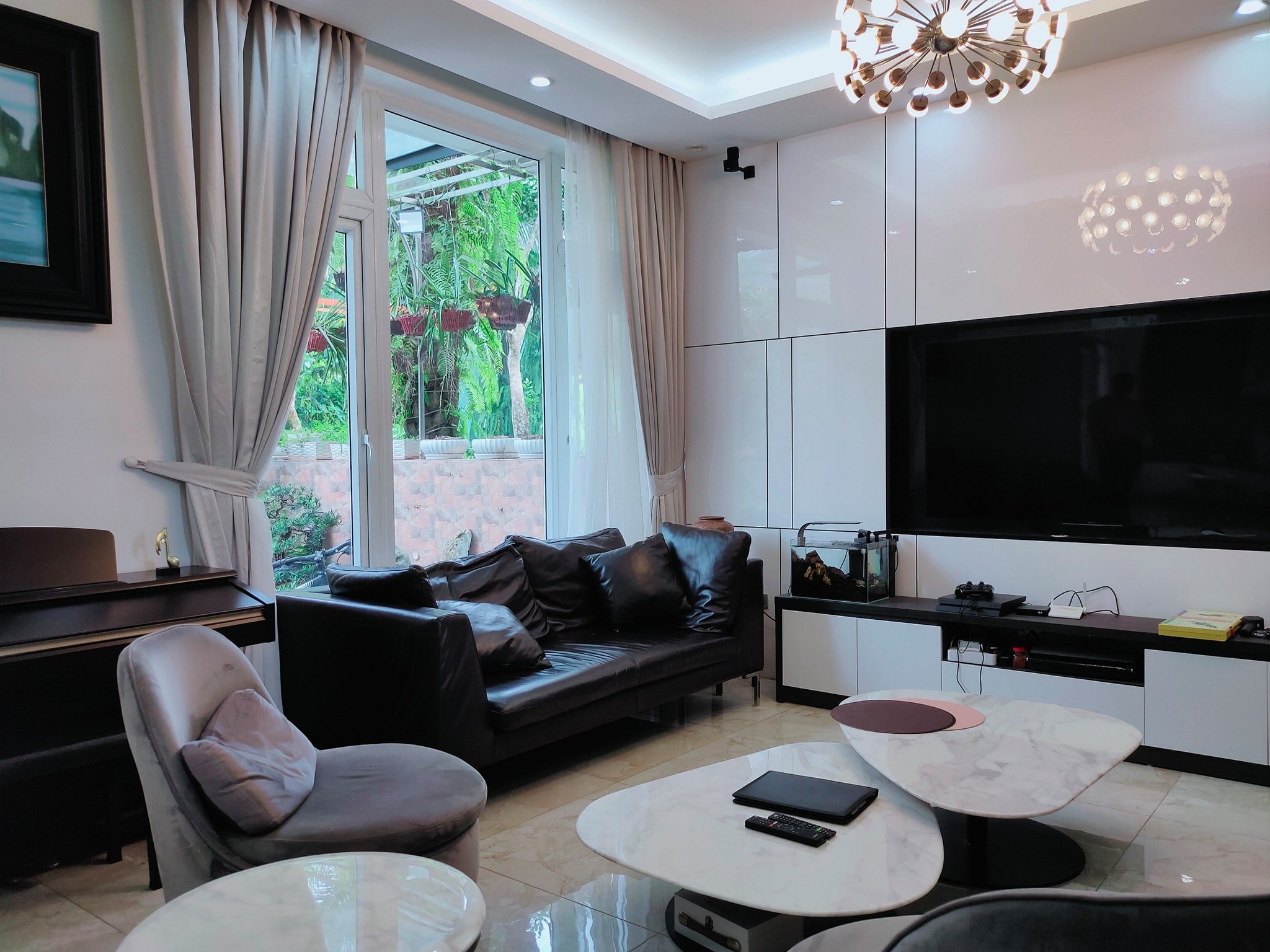 VIP!!! Gia Đình Cần Bán Căn Biệt Thự KĐT Sài Đồng, 215m2, 4 Tầng, MT 15m, Nhỉnh 30 Tỷ.