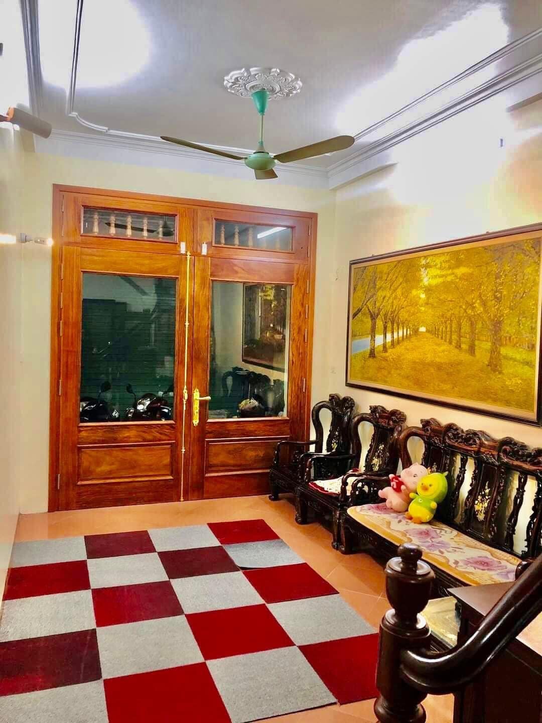 Nhà 2 Thoáng - Nở Hậu - Nội Thất Cực Chất - Ba Gác Qua Nhà Vèo Vèo - Hiếm Nhà Bán