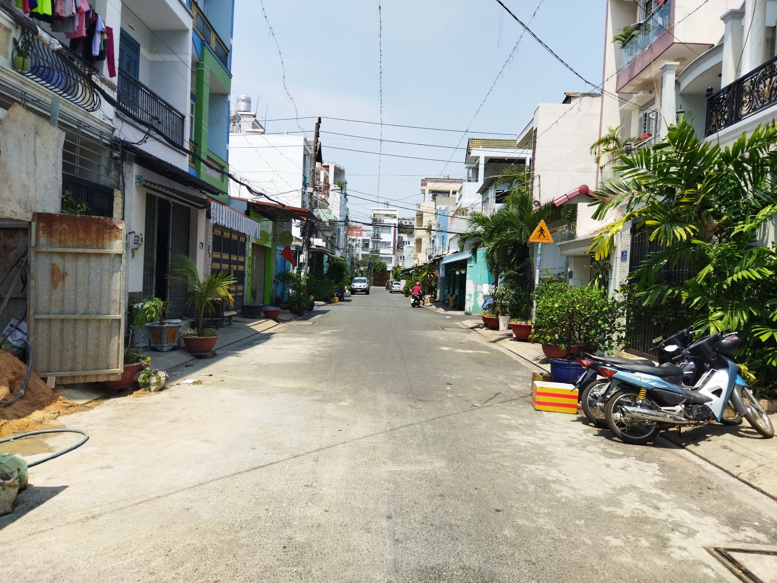 Bán đất đường Bình Thành, quận Bình Tân, 8.3x12m, hẻm 6m không lộ giới thông, giá rẻ