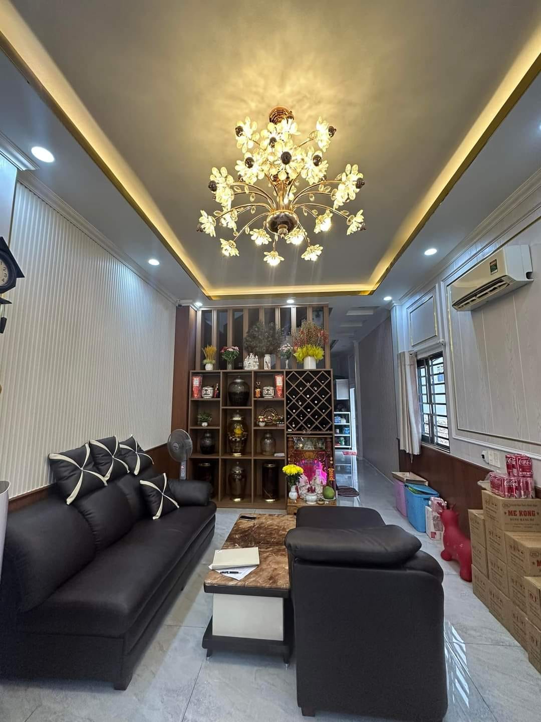 Bán Nhà cực đẹp đường Gia Phú - Q.6, Sát vách Q.5 - 60m2 - 3 tầng - Chỉ 7 tỷ thương lượng