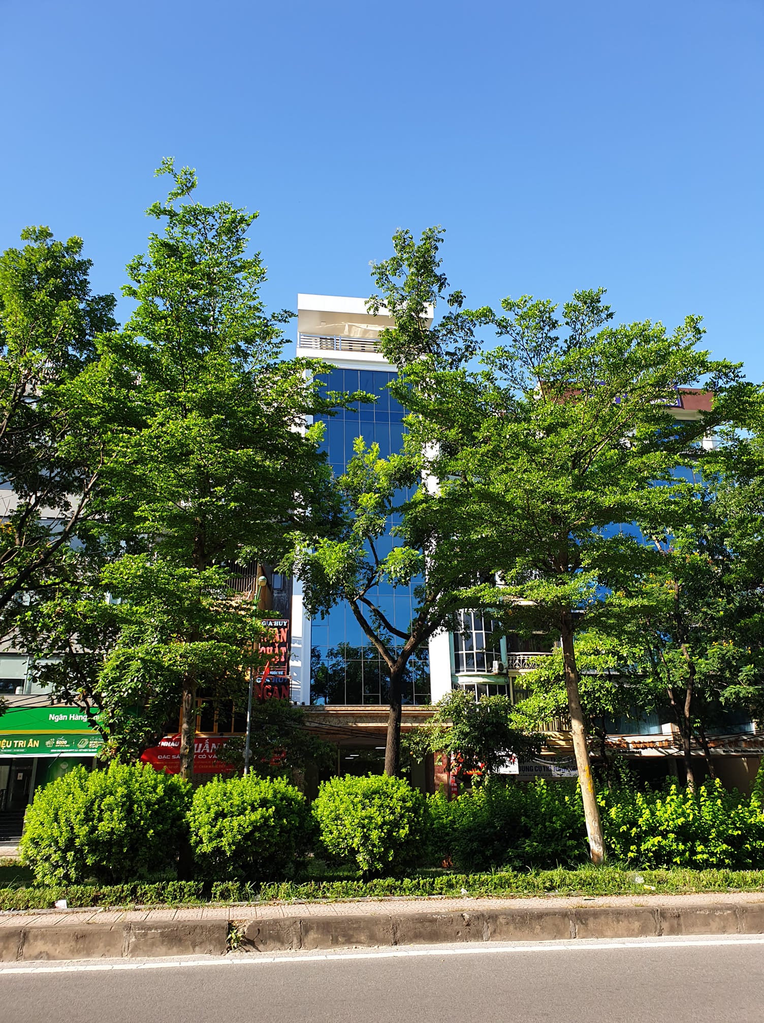 Mặt phố Tôn Đức Thắng – Khâm Thiên 80mm2, MT 5m , Lô góc, 21.8 tỷ