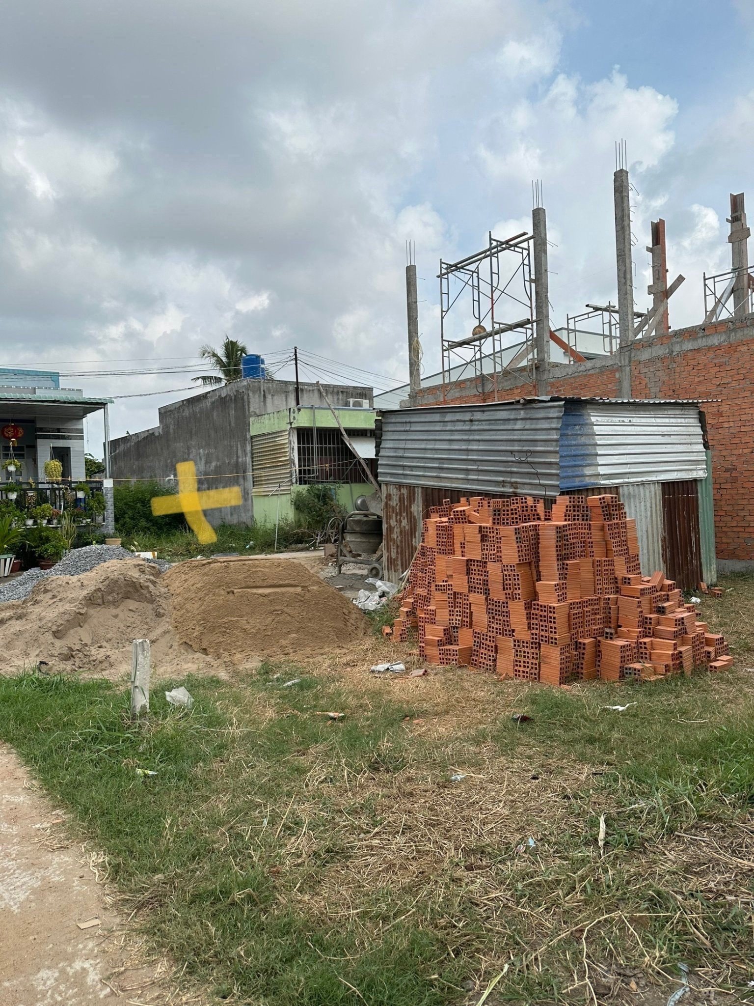 Chính chủ cần tiền gấp bán gấp lô Đất Full Thổ Cư, Đã có sổ 108m2